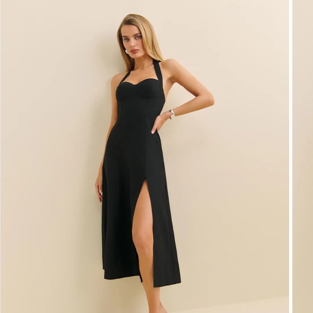 NOT FOR SALE — looking for Reformation’s Tala Linen black dress size 4